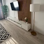 Appartamento Mareea-parcare Privata Si Balcon-zona Vivo Mall *
