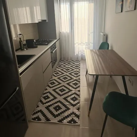 Mareea-parcare Privata Si Balcon-zona Vivo Mall Apartamento