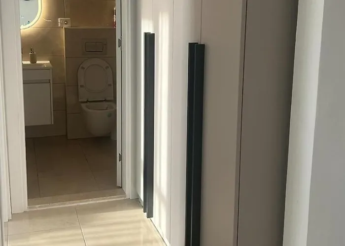 Mareea-parcare Privata Si Balcon-zona Vivo Mall アパート